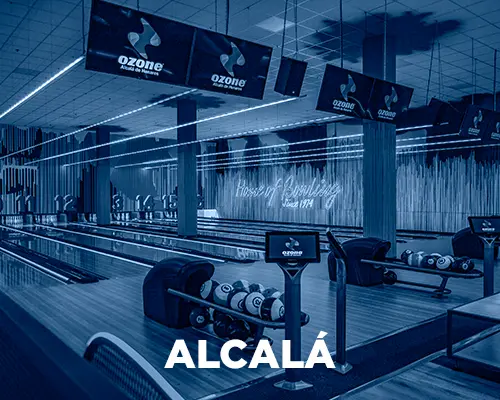 OZONE BOWLING ALCALÁ DE HENARES - IMAGEN CON FONDO AZUL
