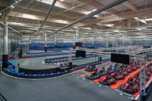 Pista de carreres FastZone interior Ozone Camp de Gibraltar