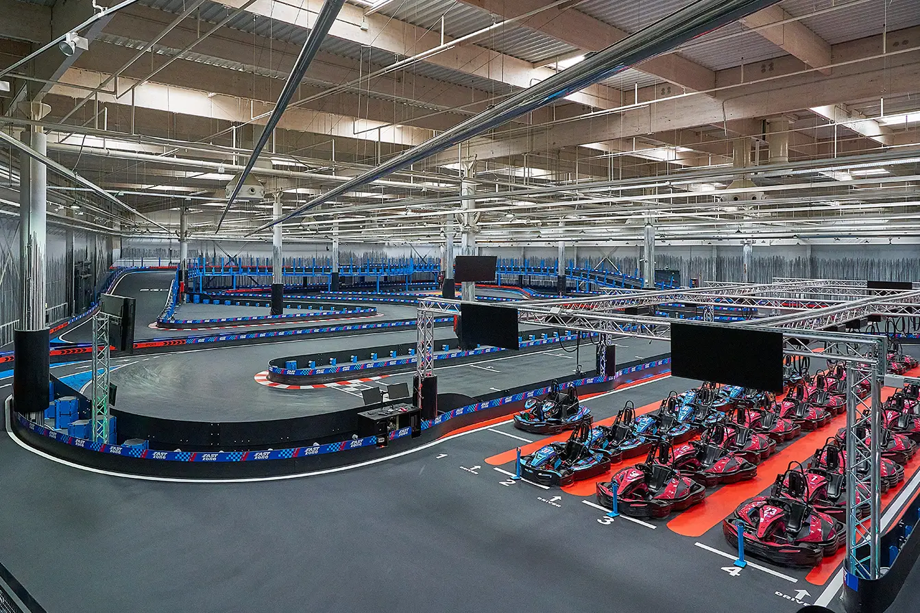 Pista de carreras FastZone interior Ozone Campo de Gibraltar