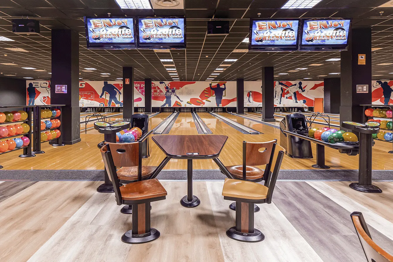 Pistas de bowling Ozone Murcia - Myrtea