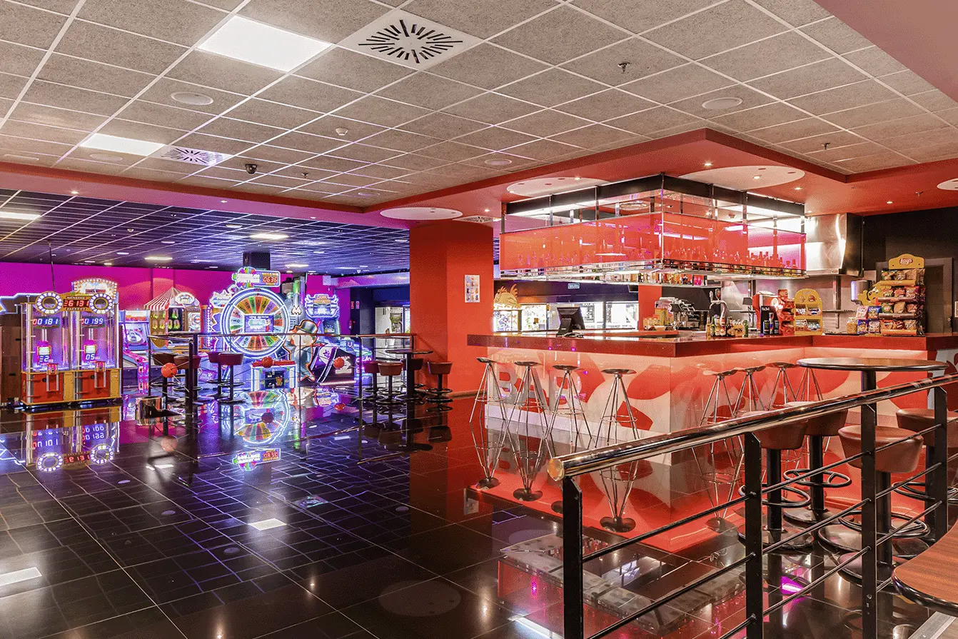 Nicky's Bar interior Ozone Murcia - Myrtea