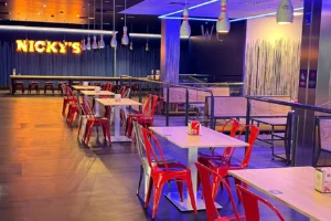 Nicky's Bar interior Ozone Murcia - Thader